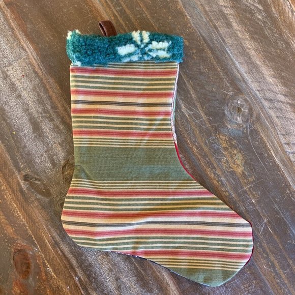 Christmas Stocking Quilted Patchwork Fabric Train Travel NEW 15” Handmade - Picture 4 of 5